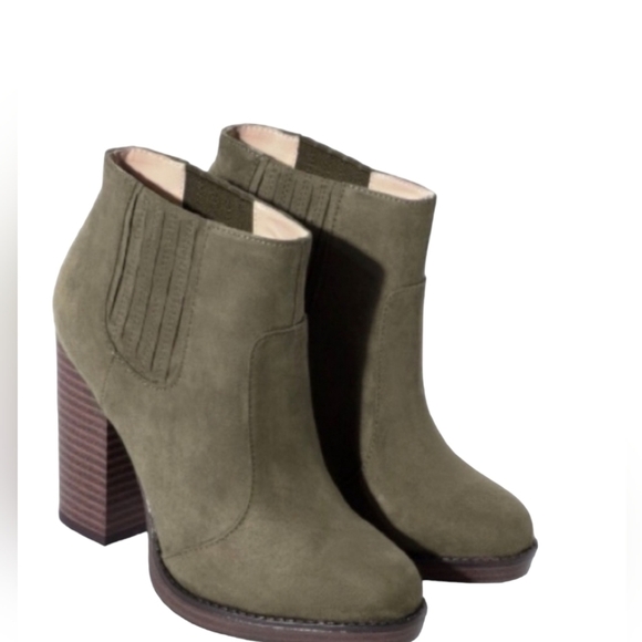 ZARA SUEDE STACK CHUNKY HEELED ANKLE BOOTS BOOTIES WOMENS SIZE 39 US SIZE 8 - Picture 2 of 12